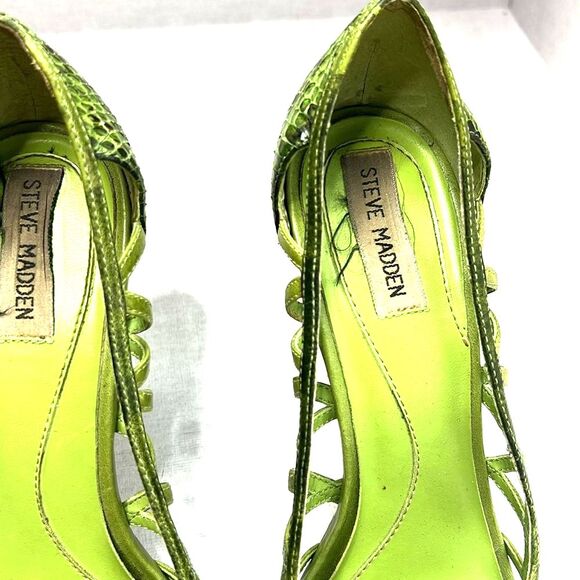 Y2K Steve Madden peep toe green reptile wedges Academia size 8.5 - Picture 5 of 9